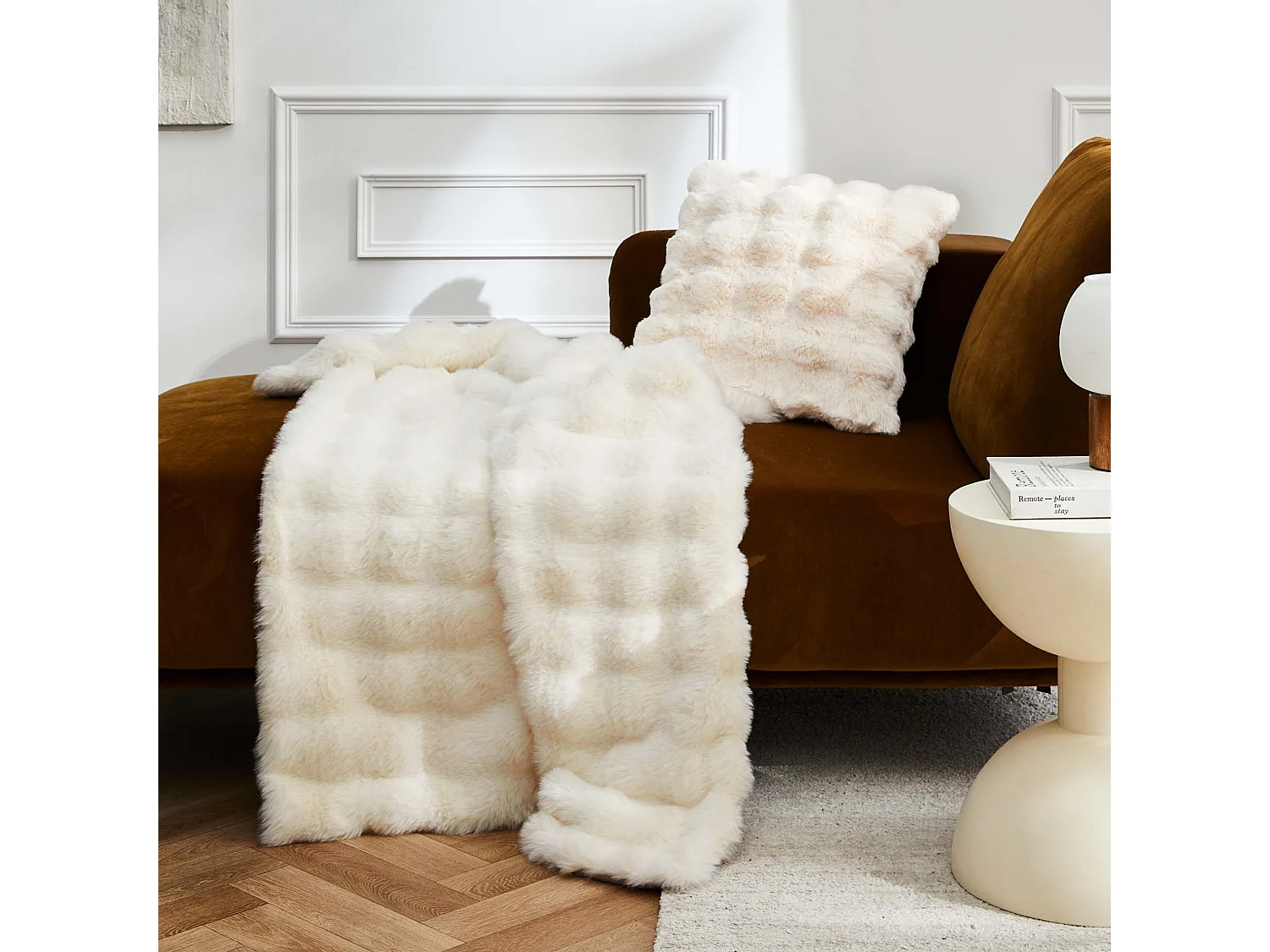 Plaid fourrure chaud naturel 125x150 Mounty