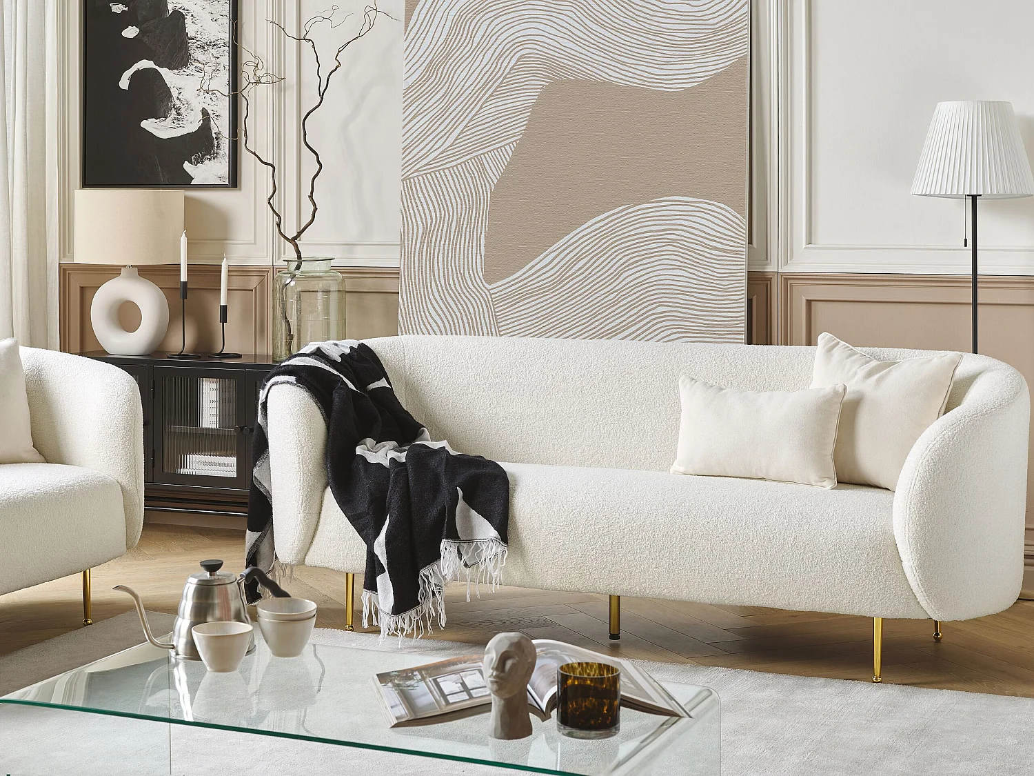 Klassisches Sofa im Art-Déco-Stil mit Armlehnen Metallgestell Bouclé weiß Loen