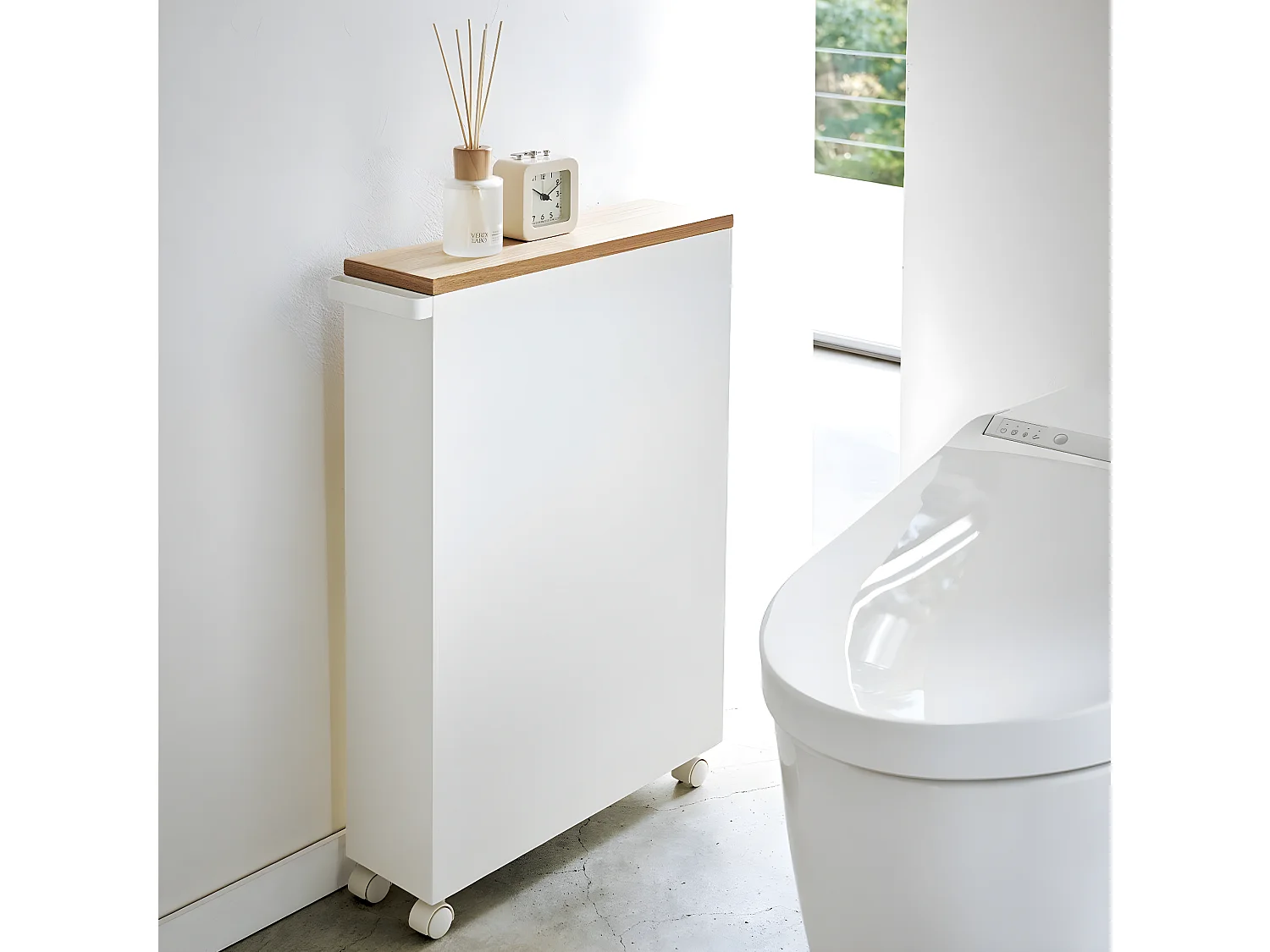 Chariot de toilette semi-fermé - L46 cm