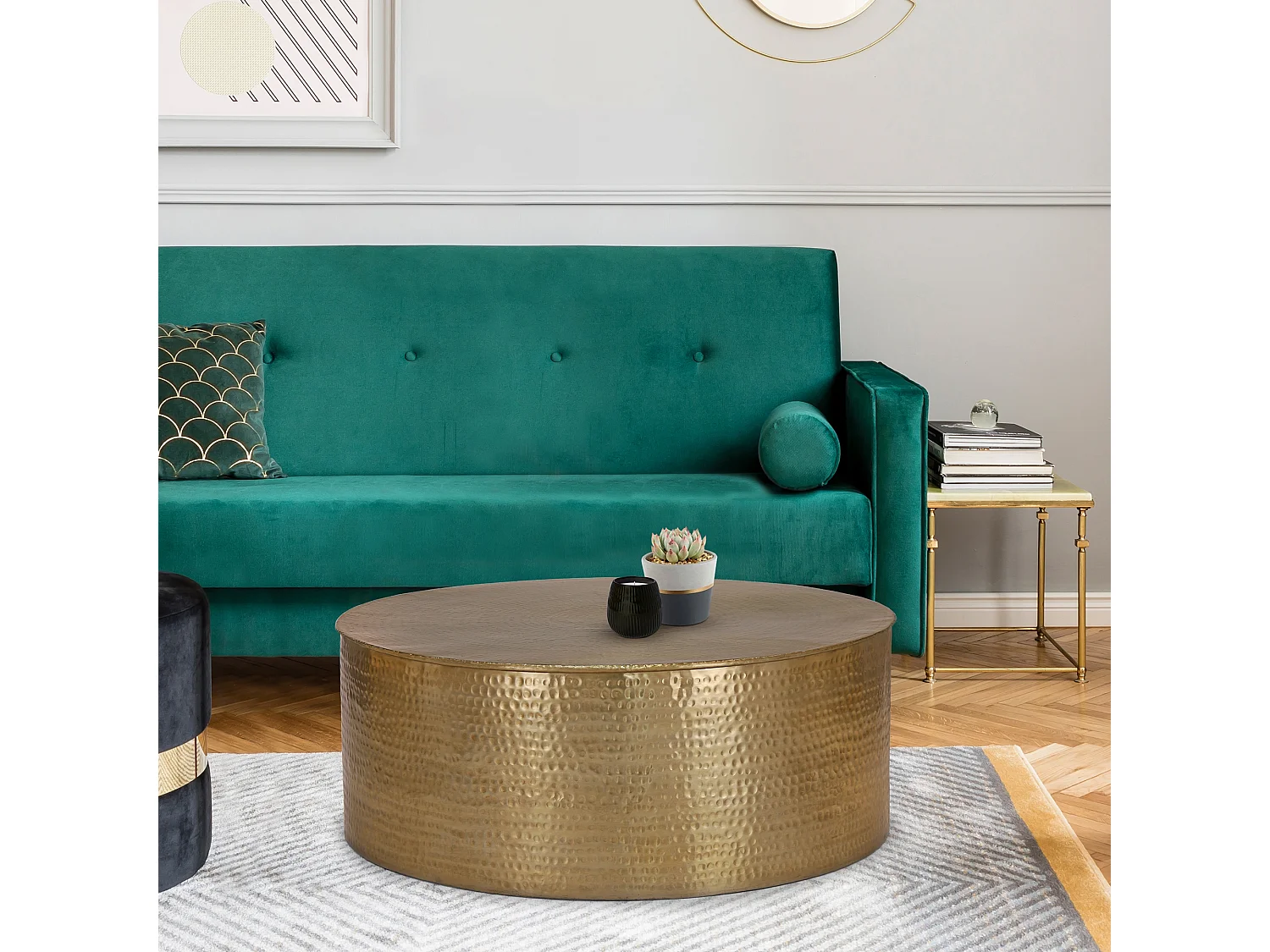 Table basse de salon martelée Douala aluminium doré Ø90x37 cm WOMO-DESIGN