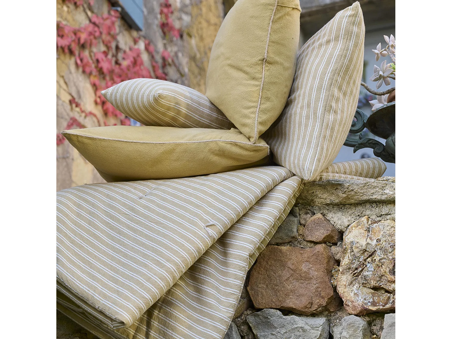 Coussin de plage coton lavé 20x30 cm collection LILI FOUTAS vert kaki