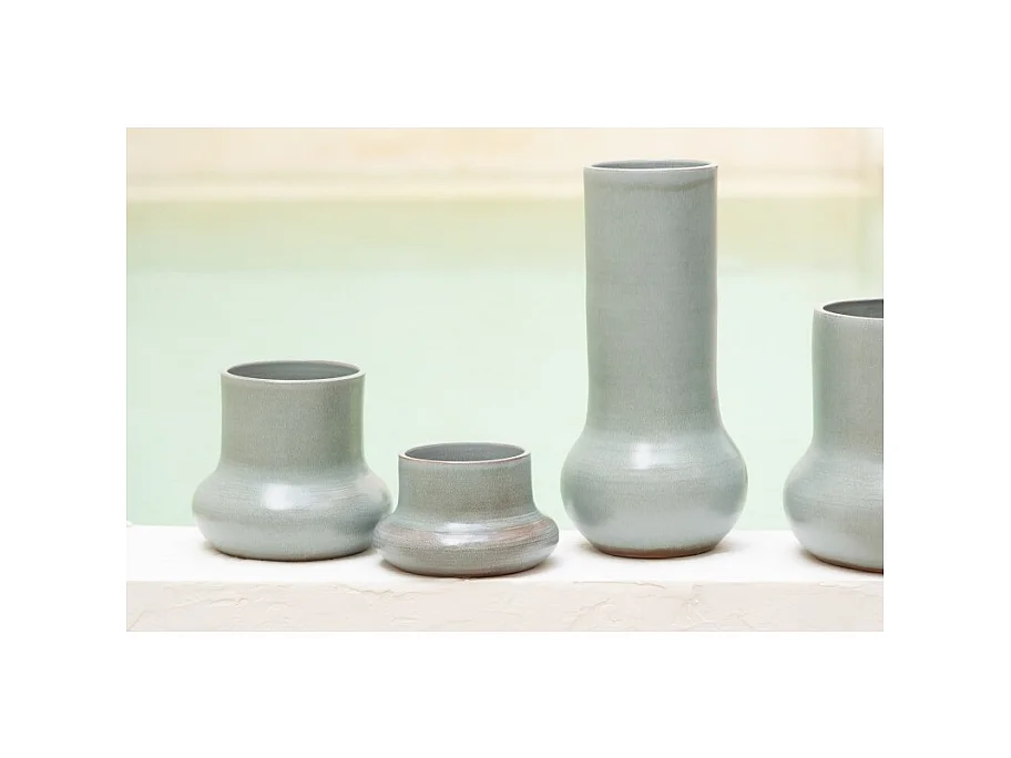 Jarrón de cerámica en alfarería azul gris 14x14x40 cm