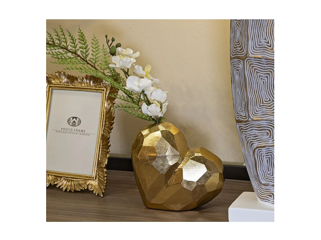 Jarrón corazón de resina dorada 19x9x18 cm