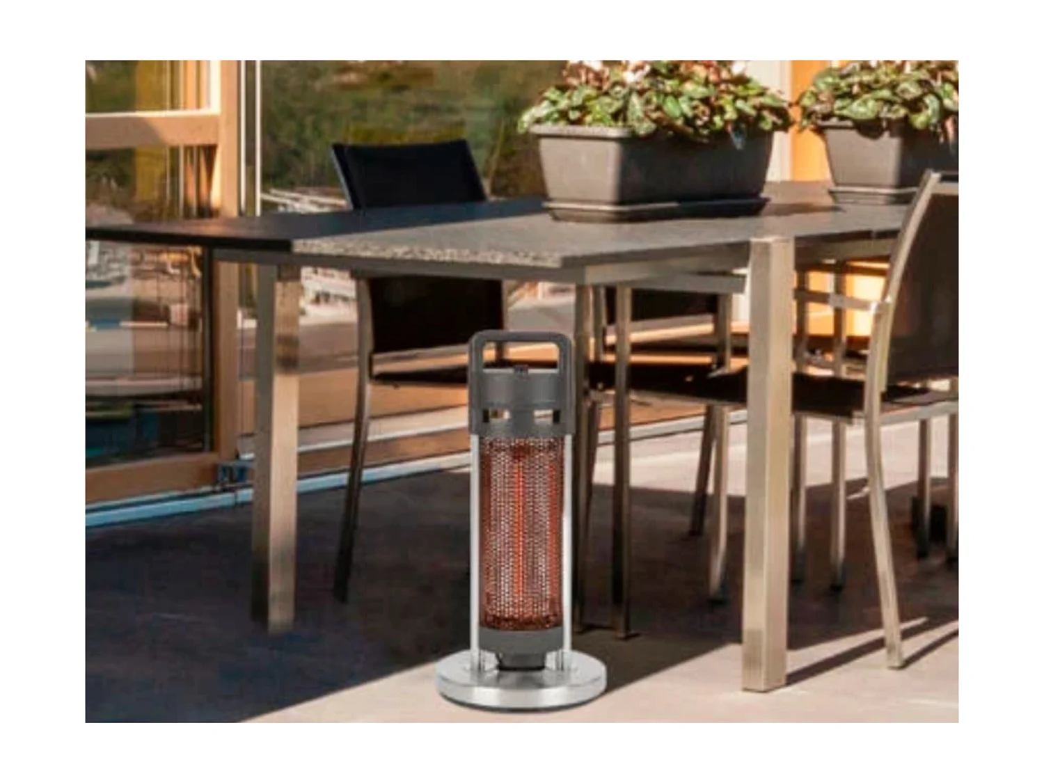 Mini chauffe-terrasse infrarouge IRIS 700W, portée 6 m², alu/inox