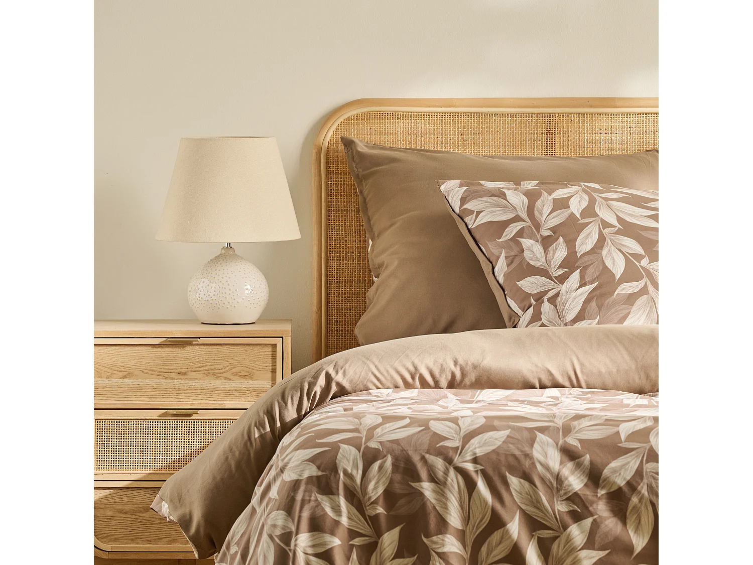 Bettwäsche Castalia mittelbraun 200x220