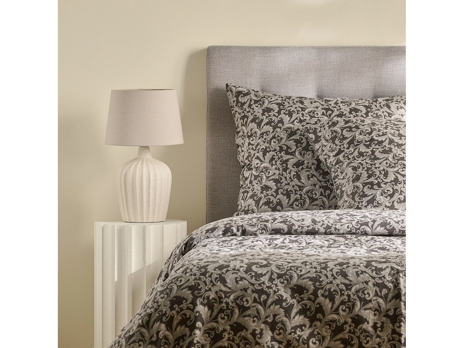 Parure de lit Vilario gris moyen coton 200x220