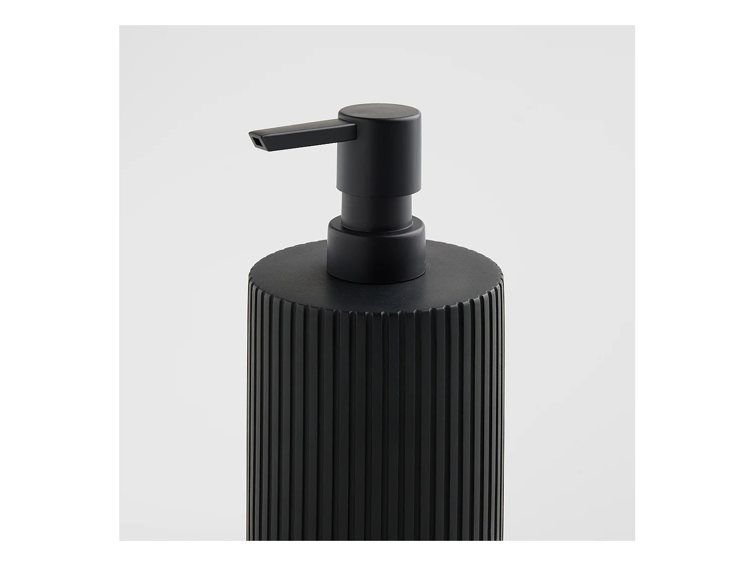 Badspender Ciri mittelschwarz 280ml