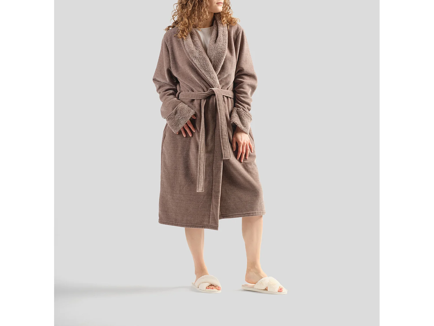 Peignoir Agnella brun clair 65 x 115