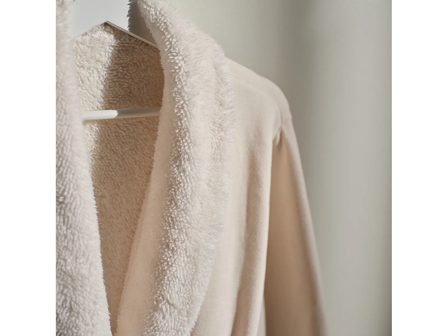 Peignoir Agnella écru moyen 65 x 115