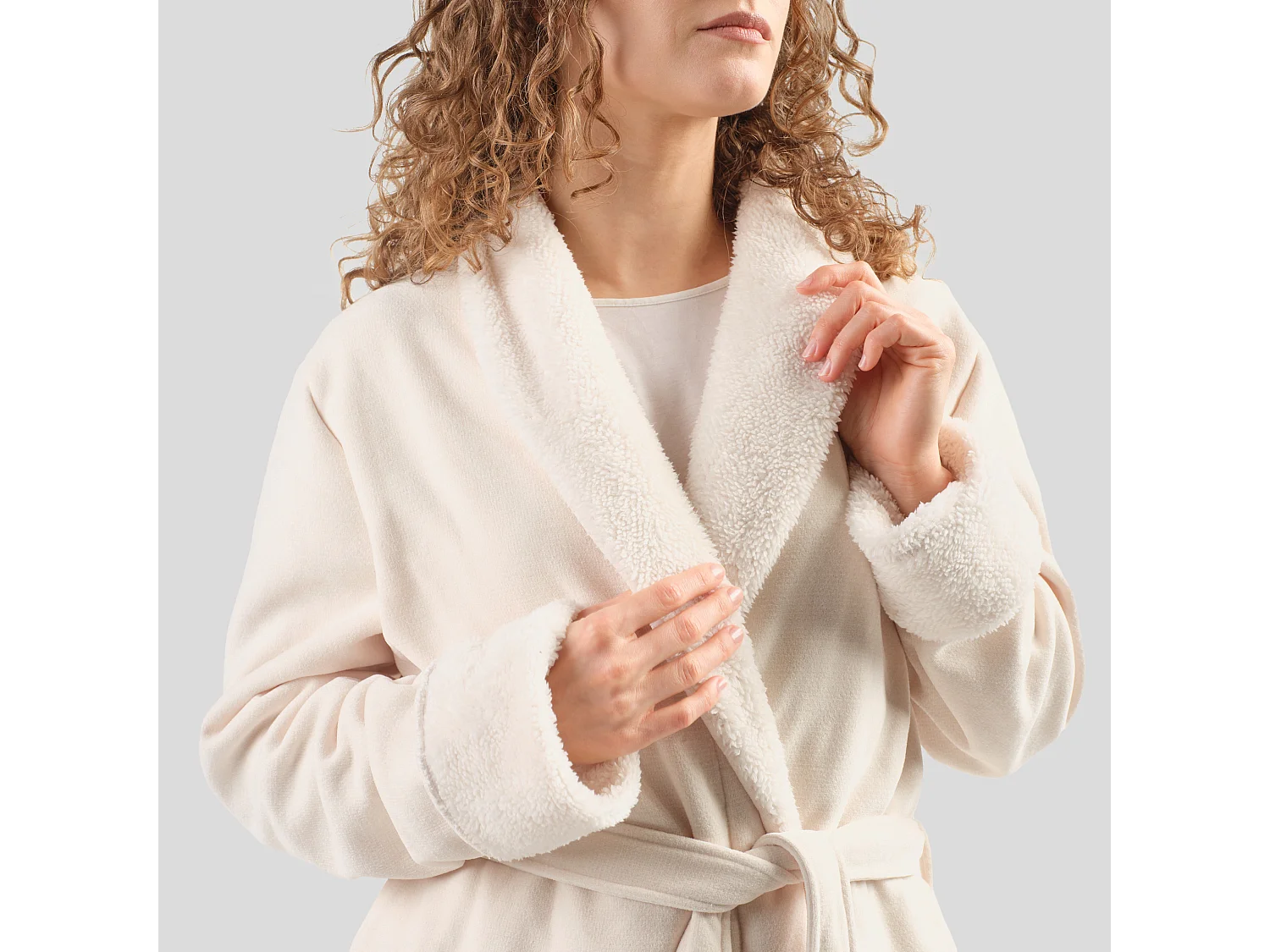 Peignoir Agnella écru moyen 65 x 115