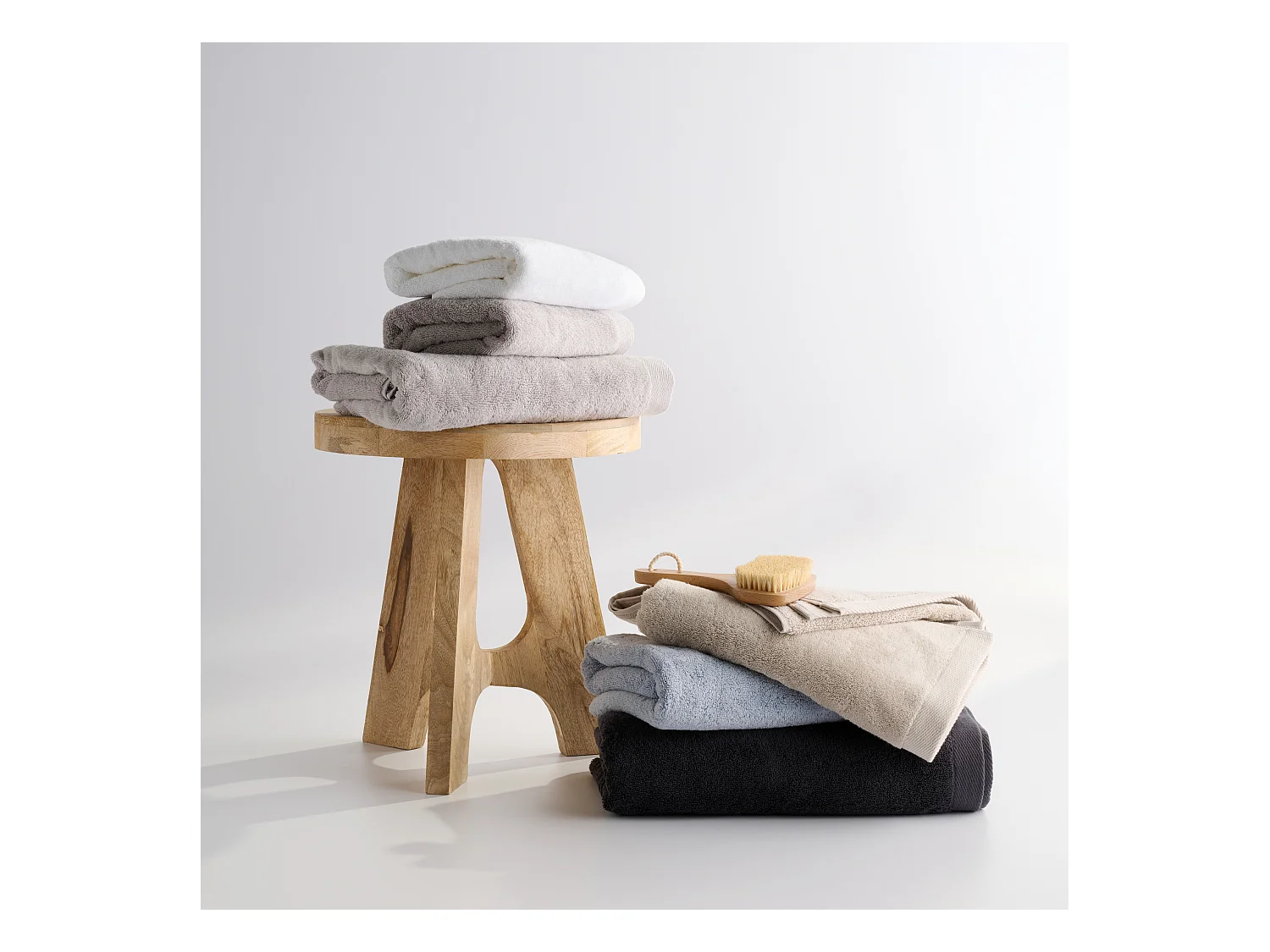 Serviette en coton égyptien Spa gris foncé 100 x 150