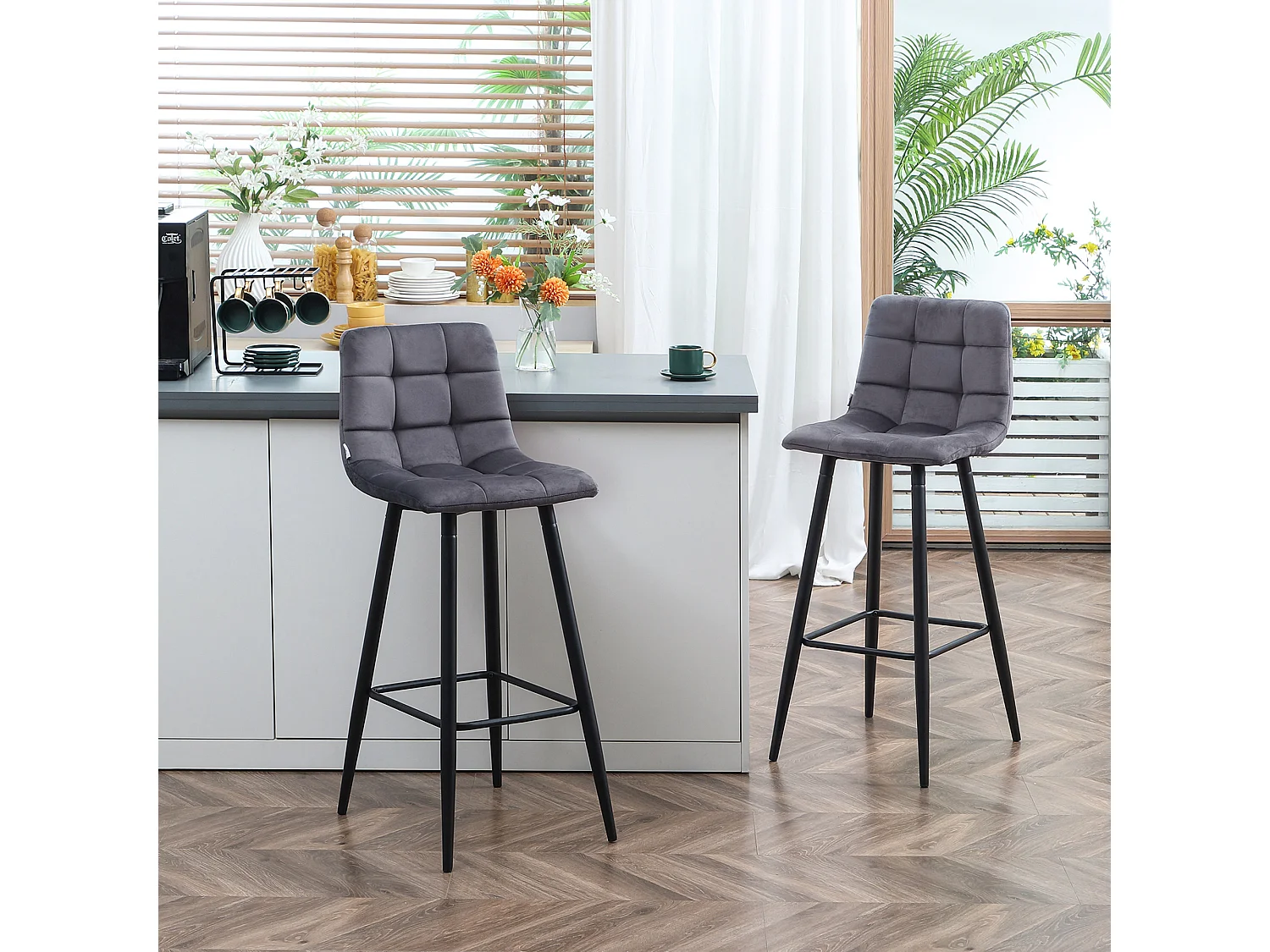 Set van 2 moderne barkrukken, fluwelen bekleding, stalen poten, antislipvoetjes, tot 120 kg, 105 cm hoog, grijs