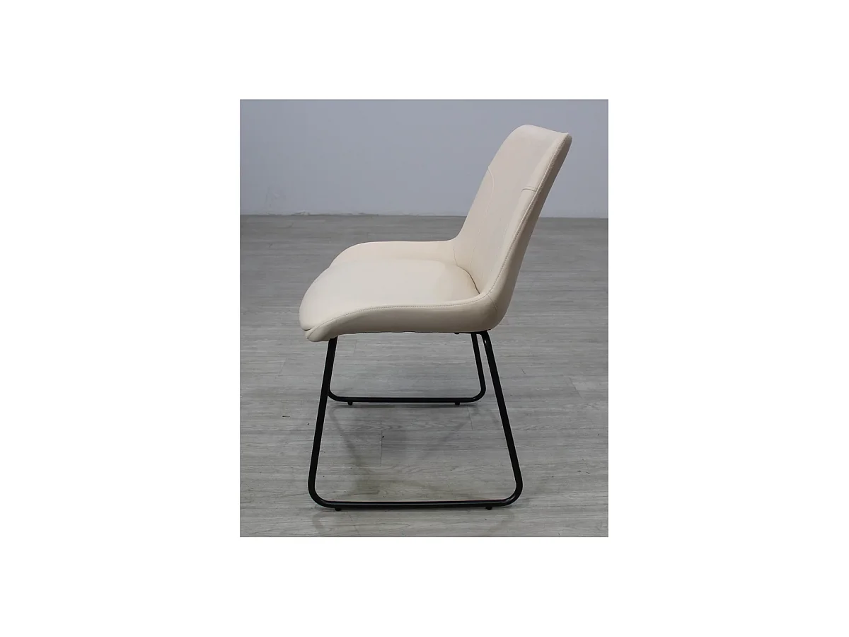 Pack de 4 sillas Md-Elise tapizadas en piel sintética beige, 85cm(alto) 53cm(ancho) 62cm(