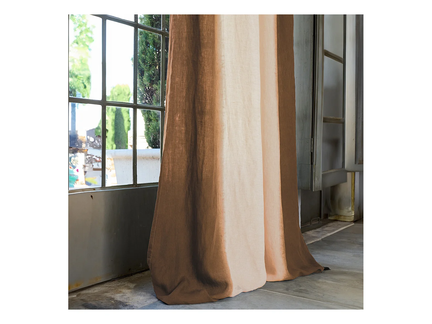 Pan de rideau 160x250 cm DEEPALI 100% lin lavé marron cognac