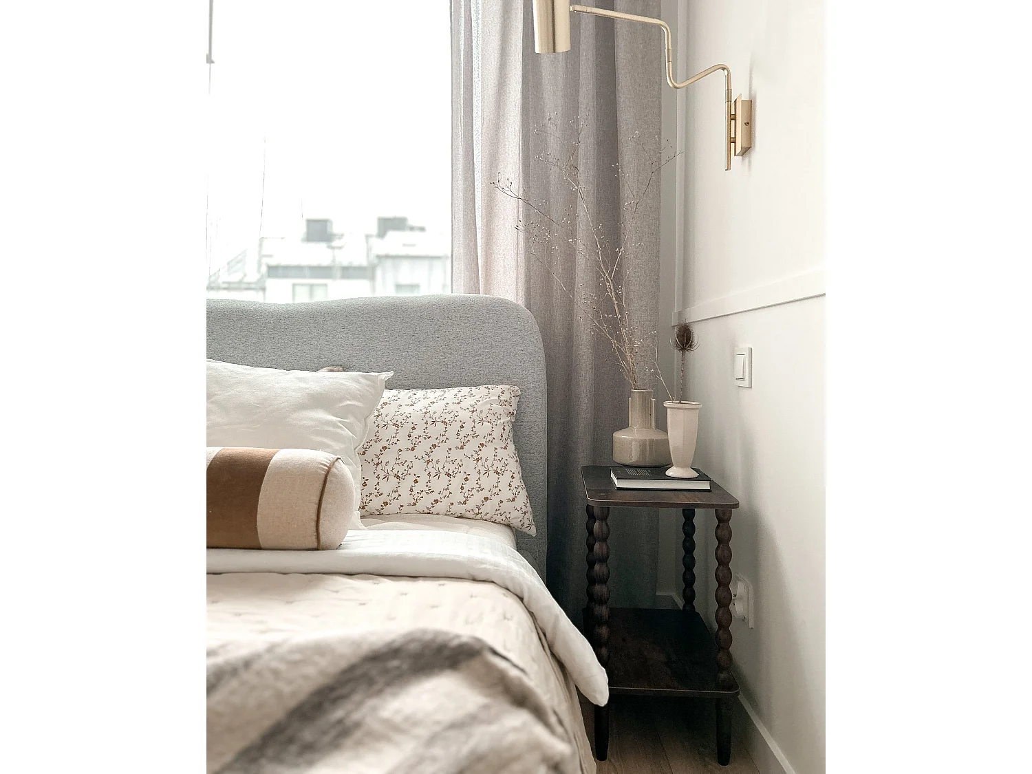 Lit ottoman BLAGNAC Tissu Gris clair 140 x 200 cm