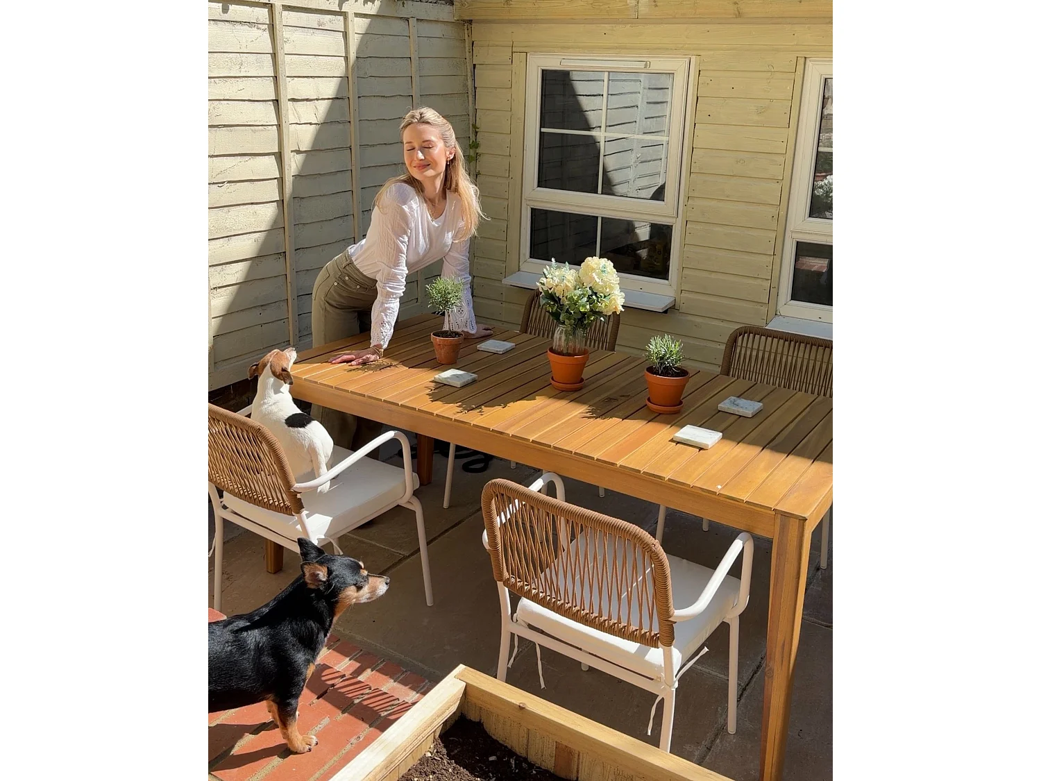 Lot de 4 chaises de jardin avec coussins TACENO Métal Blanc