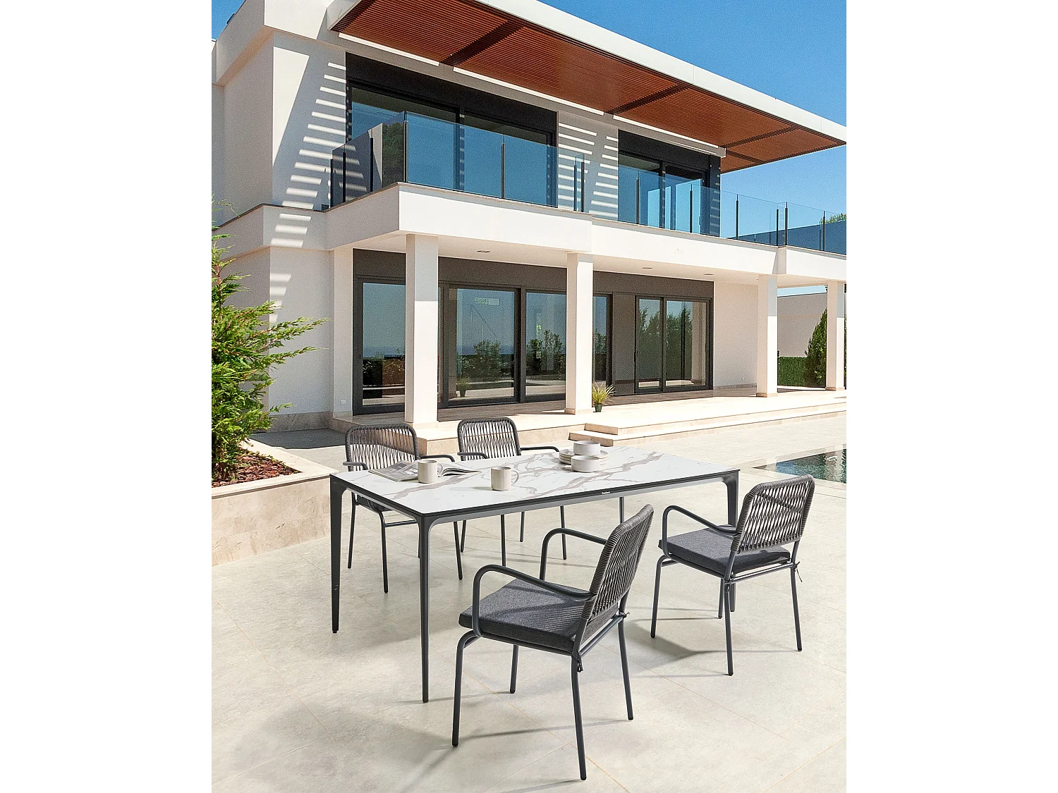 Lot de 4 chaises de jardin avec coussins TACENO Métal Gris