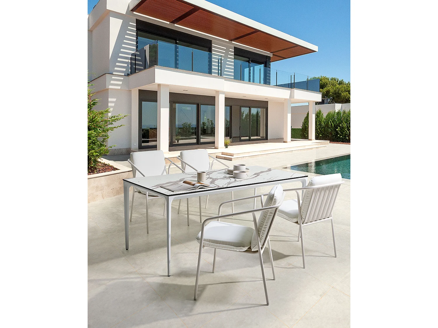 Lot de 4 chaises de jardin avec coussins ASCIANO Métal Blanc