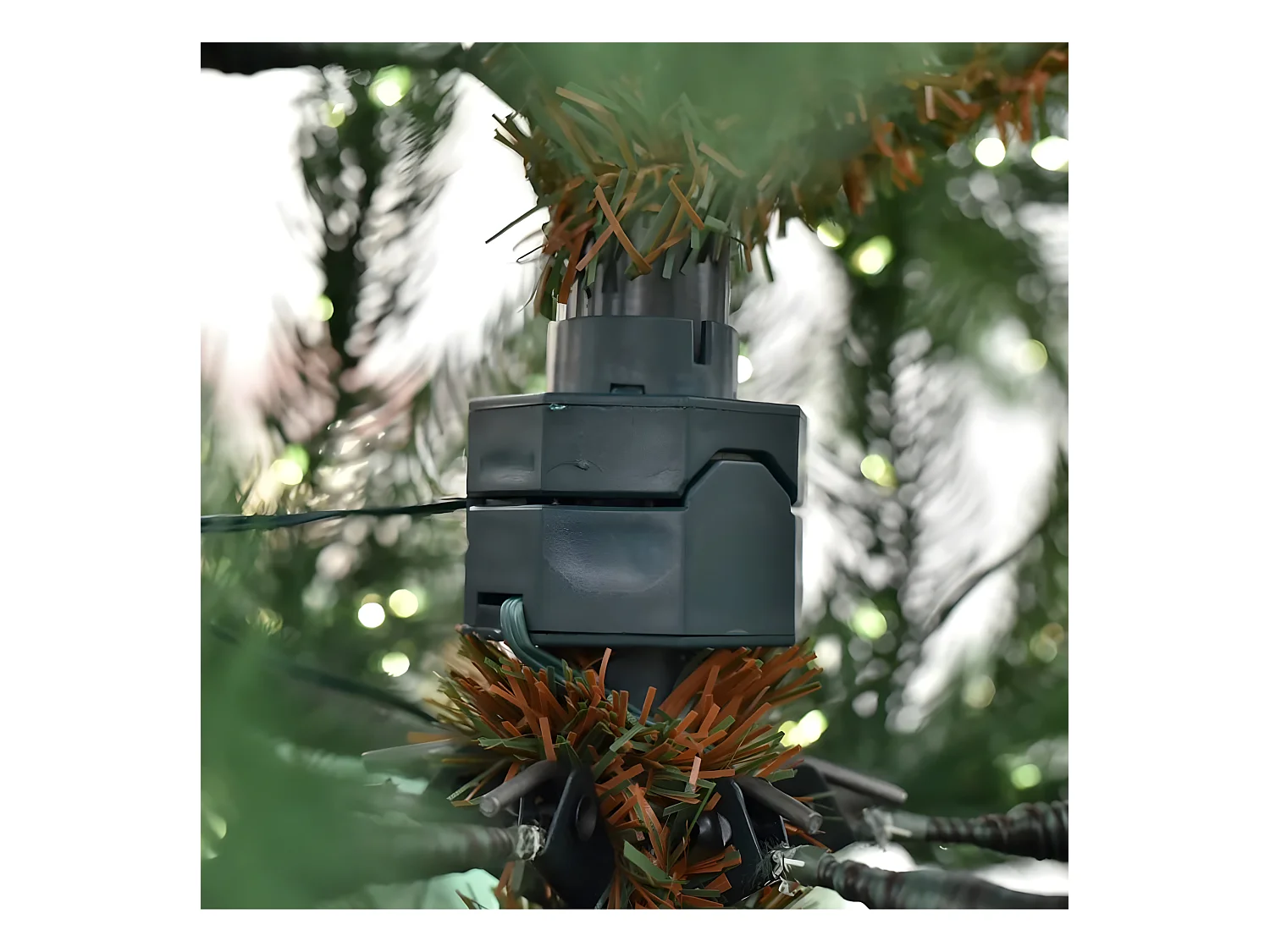 Albero di Natale "Power" con micro led incorporati 100 % PE effetto real touch cm240