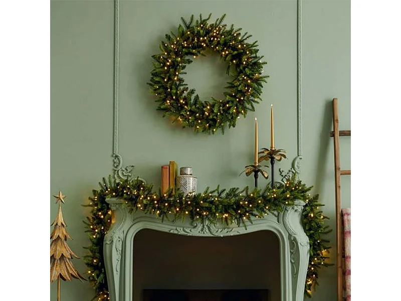 Couronne de Noël "Madame" avec micro-LED derrière la porte en PE avec effet real touch, 60 cm