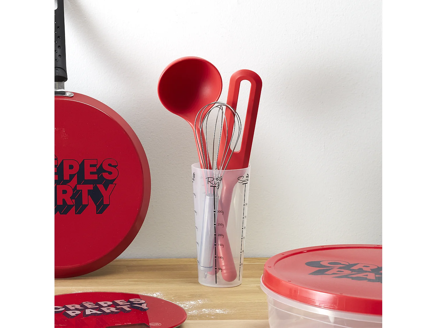 Set 3 Ustensiles Avec Verre Doseur Rouge, Transparent