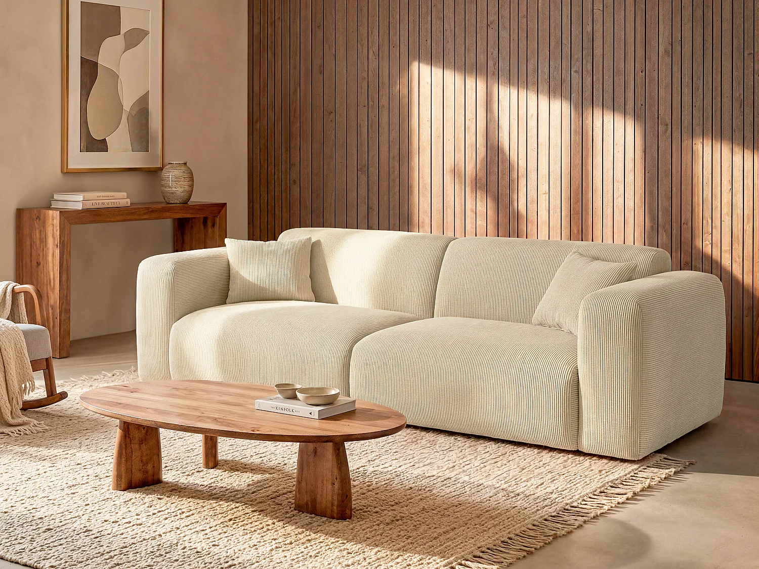 Canapé 4 places convertible en velours côtelé fines côtes beige POGNI de Maison Céphy