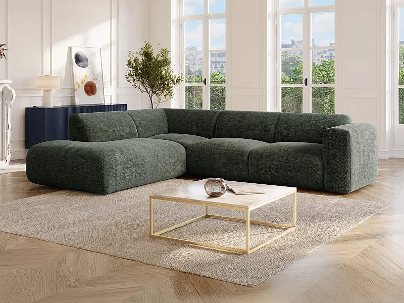 Grand canapé d'angle gauche avec dossier méridienne en tissu chiné vert POGNI de Maison Céphy