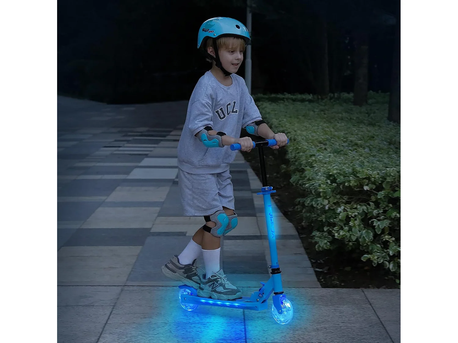 Trottinette Enfant TONBUX avec 2 Roues Lumineuses, Potence et Plateforme, 3 Poignées Réglables en Hauteur, Légère, pour 5-12 Ans