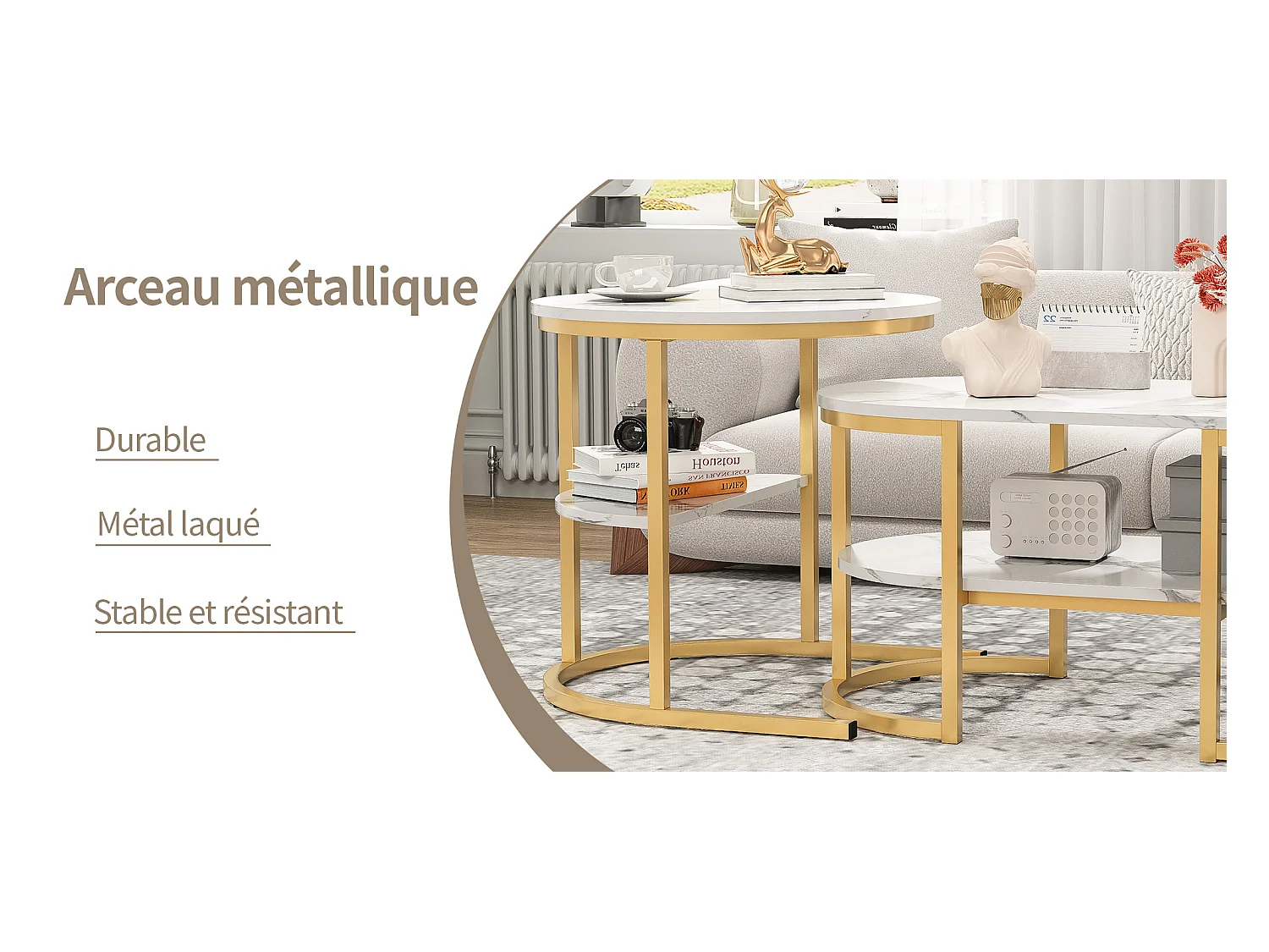 Ovale en ronde salontafels in wit marmerlook met gouden frame, waardoor een modern en elegant design ontstaat