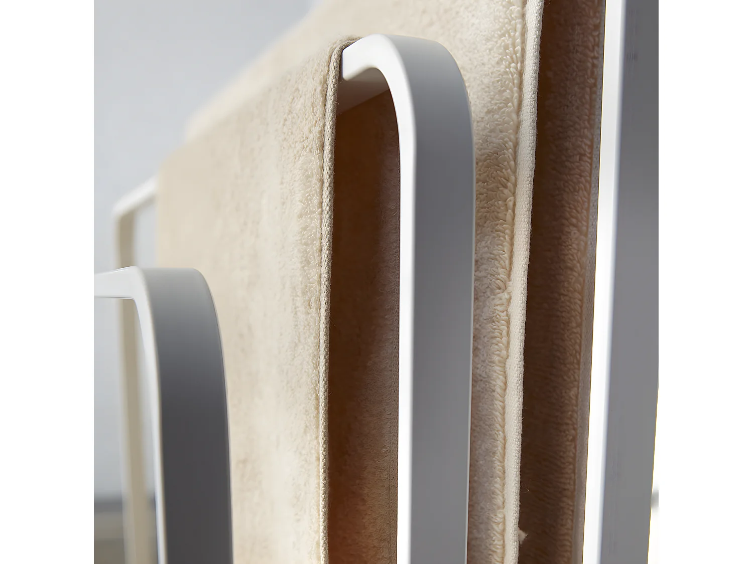 Porta asciugamani a 4 barre- L70 cm