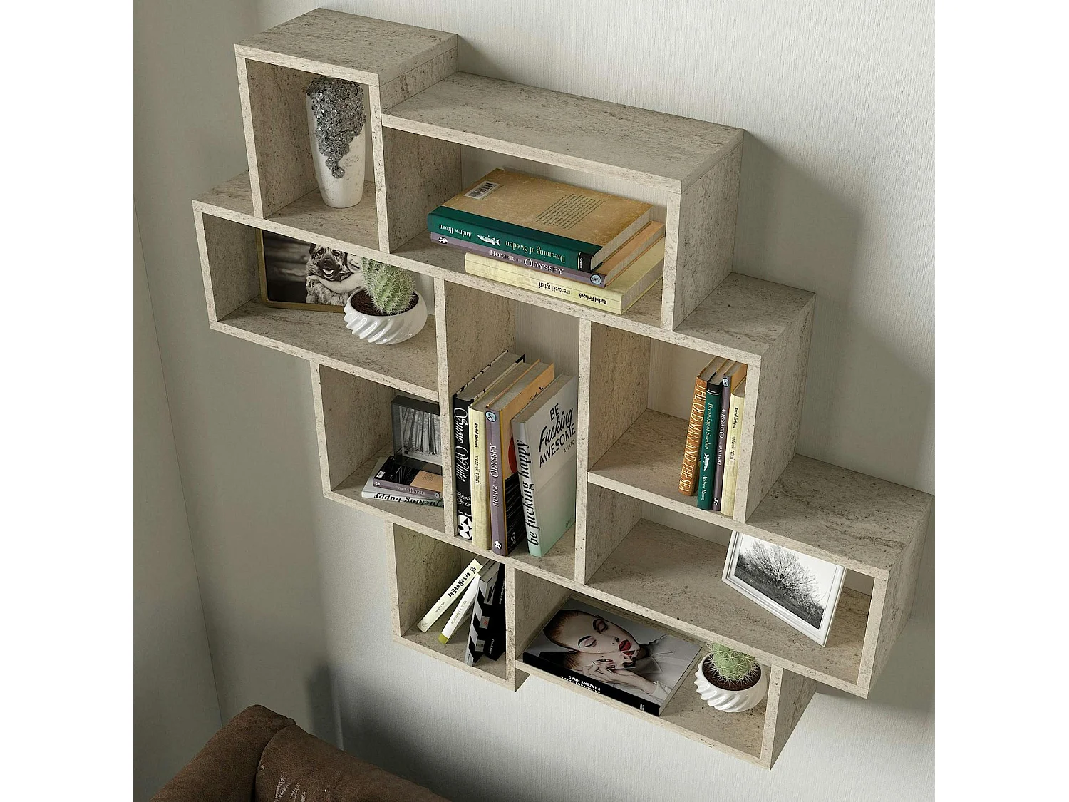 Etagère murale design 9 niches effet travertin MARFA