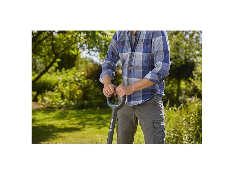 Rechte randspade NatureLine - Houten steel 100% FSC - Gehard stalen blad - 10 jaar garantie