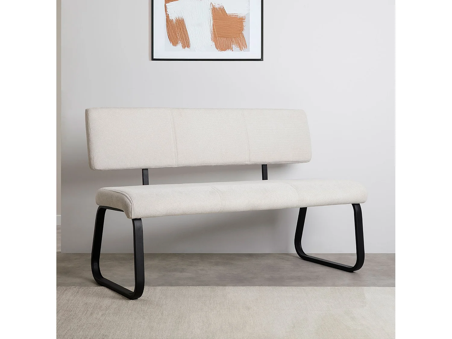 Banc d'entrée VILAS siège avec 3 places, banquette au piètement chromé, revêtement en tissu coloris blanc crème