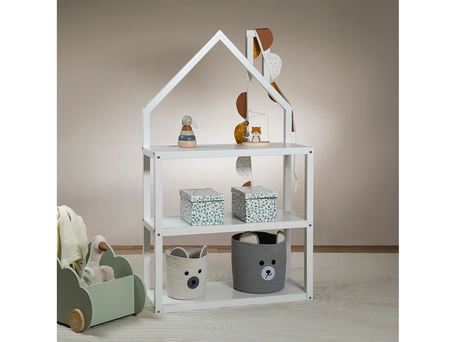 Étagère enfant LENISE en pin massif, meuble rangement chambre enfant en forme de maison en bois lasuré blanc