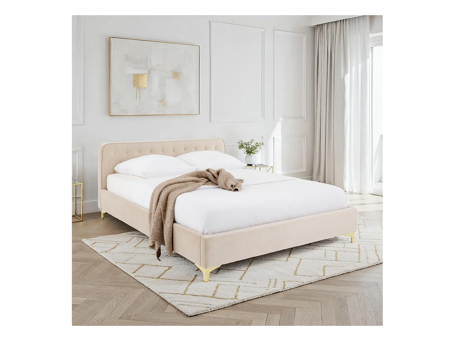 Lit double GLAMOUR couchage 140x190 cm 2 places, revêtement capitonné en velours blanc crème, avec sommier