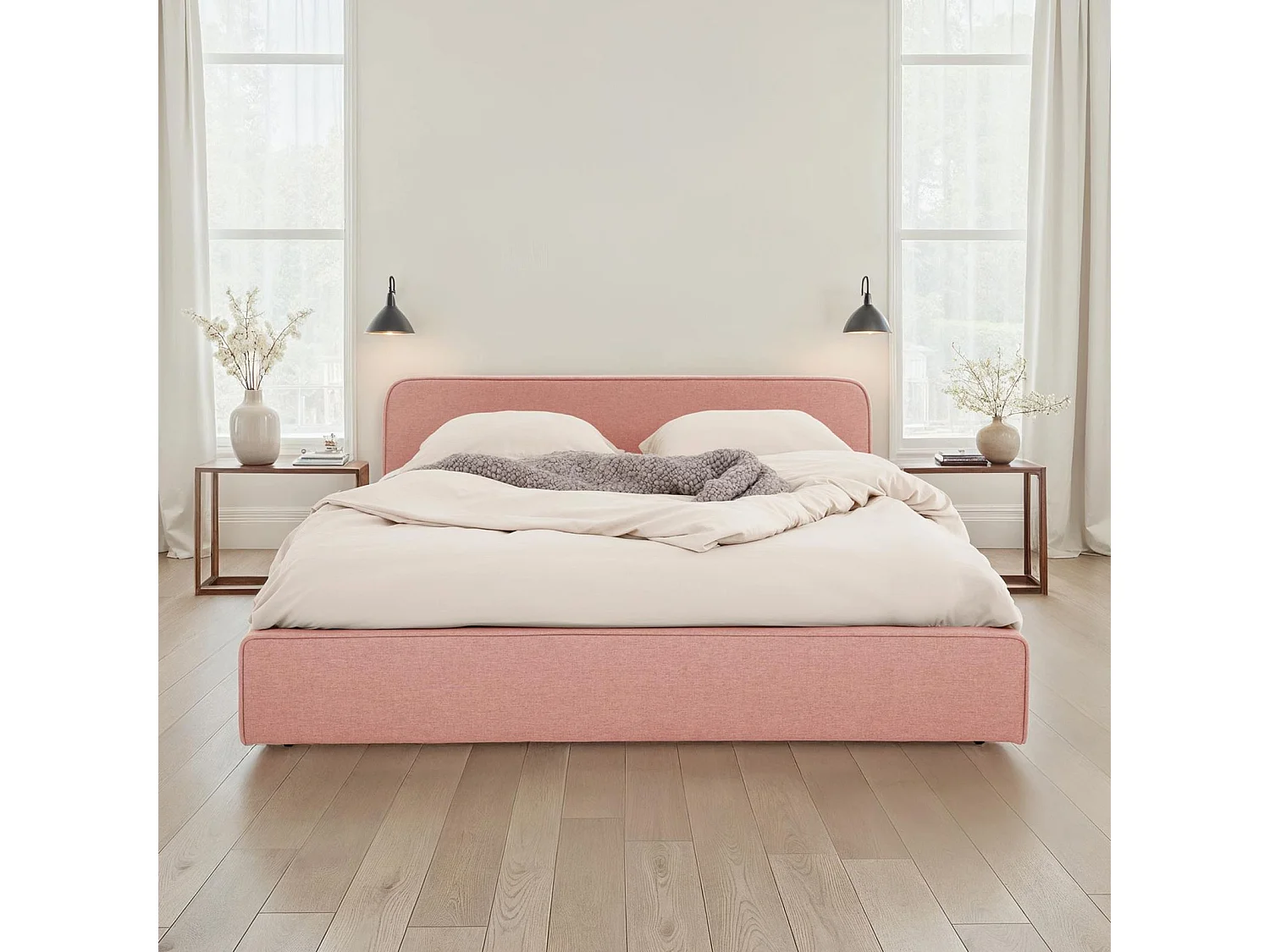 Lit double BELARTI 140x190 cm rembourré, Revêtement en tissu Rose, Lit style moderne pour 2 personnes, Cadre avec sommier inclus