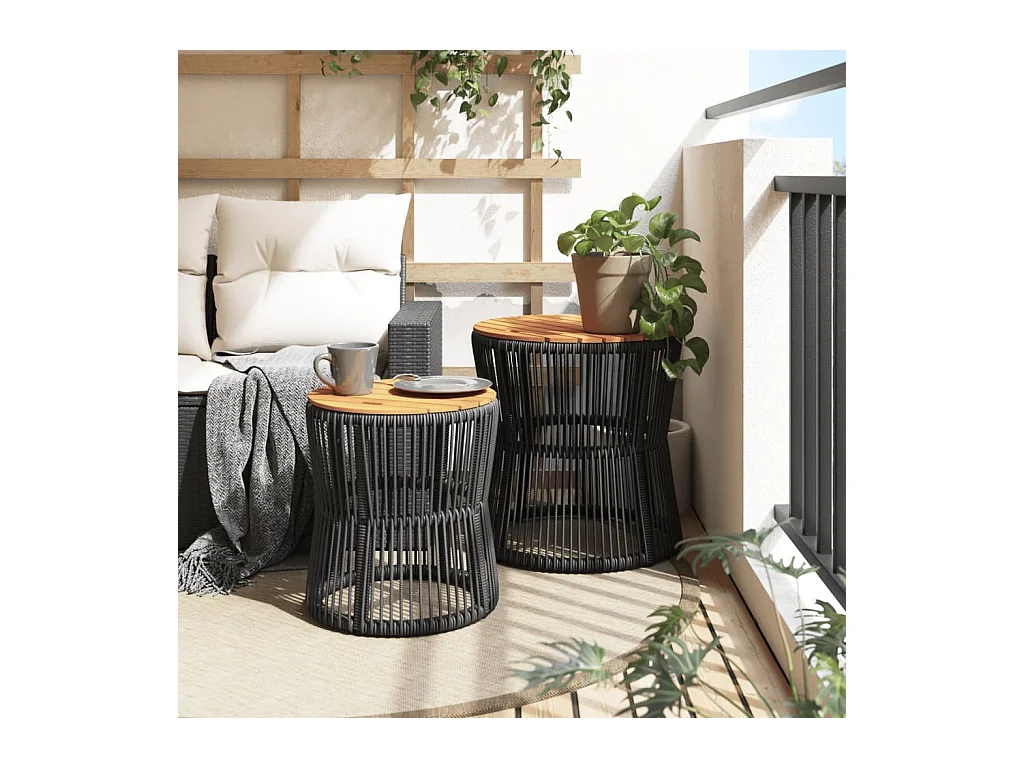 stuks tuintafels met zwart houten blad en polyrotan