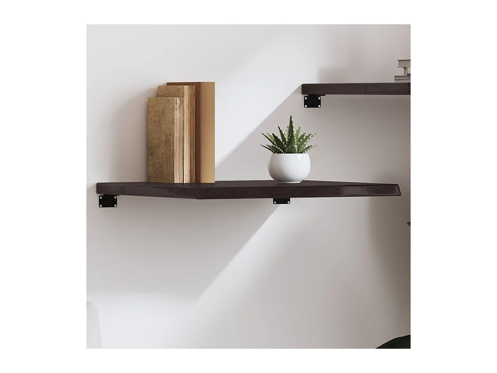 Donkerbruine wandplank van behandeld massief eikenhout