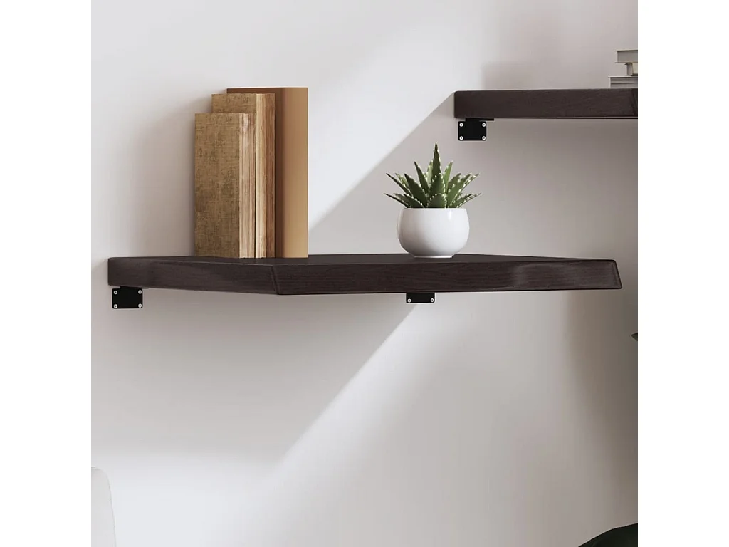 Donkerbruine wandplank van behandeld massief eikenhout