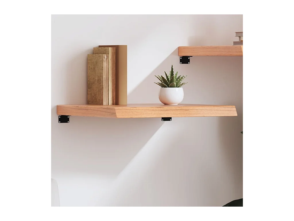 Lichtbruine wandplank van massief behandeld eikenhout