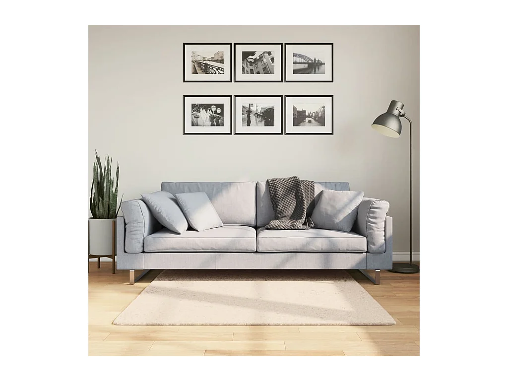 Tapis HUARTE à poils courts doux et lavable beige 120x120 cm