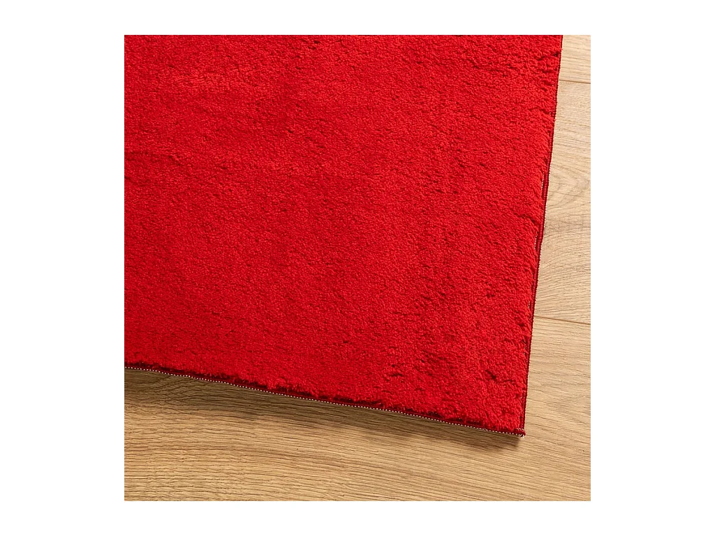 Alfombra HUARTE de pelo corto suave y lavable roja 200x280 cm