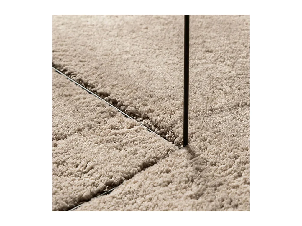 Tapis HUARTE à poils courts doux et lavable sable 240x240 cm