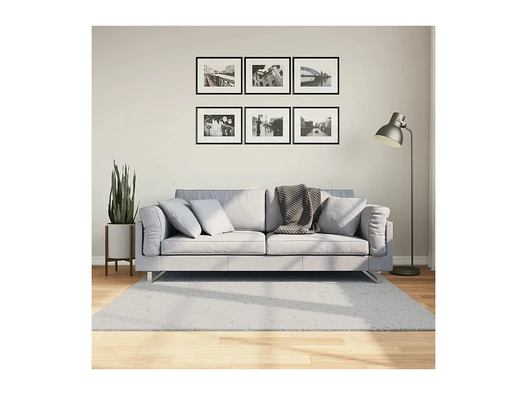 Alfombra HUARTE de pelo corto suave y lavable en gris 160x160 cm