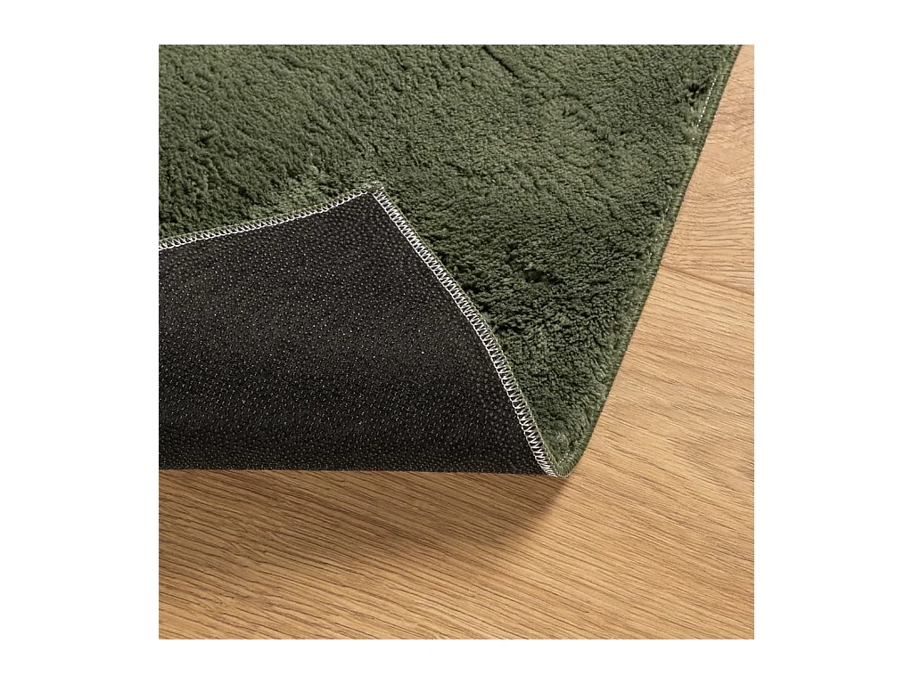 Tappeto morbido a pelo corto HUARTE lavabile verde foresta 200x280 cm