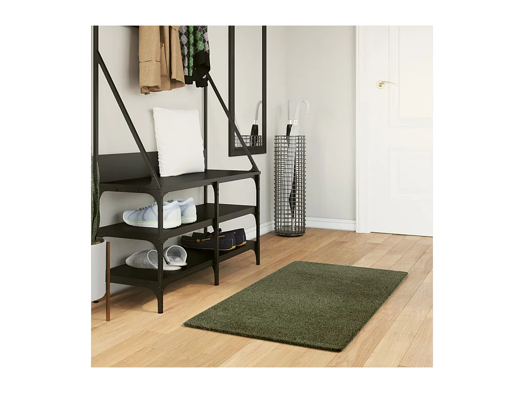 Tapis HUARTE à poils courts doux et lavable vert forêt 60x110cm
