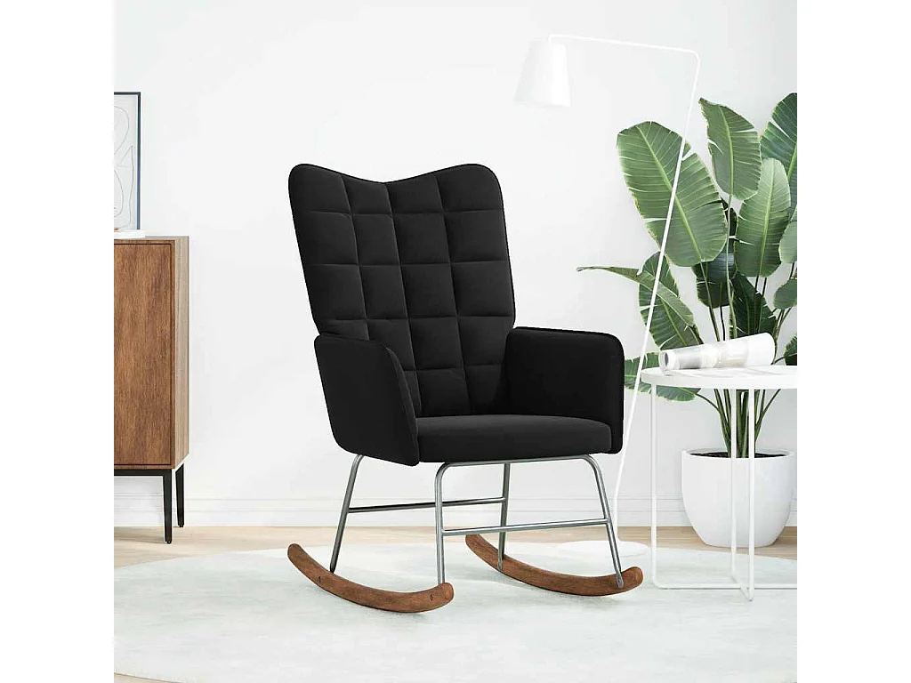 Mecedora de terciopelo negro