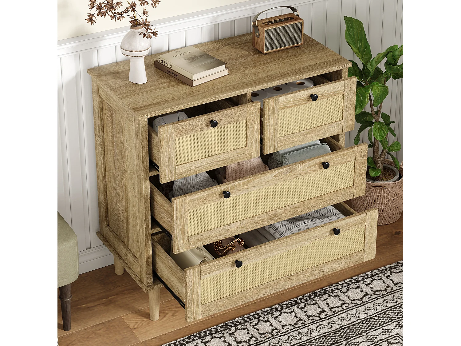 Commode avec quatre tiroirs en rotin, pieds en bois massif, design moderne, en bois aggloméré, couleur naturelle (80x40x80 cm)