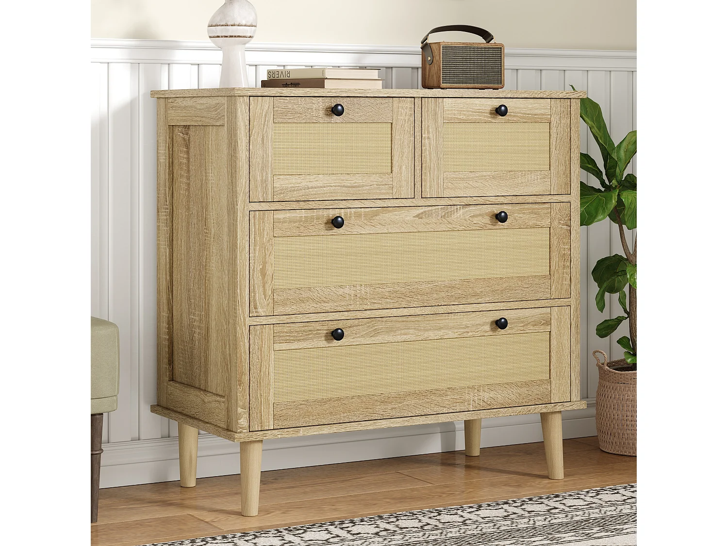 Commode avec quatre tiroirs en rotin, pieds en bois massif, design moderne, en bois aggloméré, couleur naturelle (80x40x80 cm)