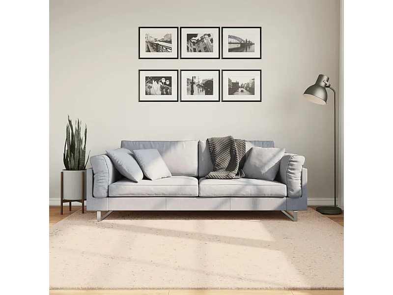 Alfombra HUARTE de pelo corto suave y lavable beige 200x200 cm